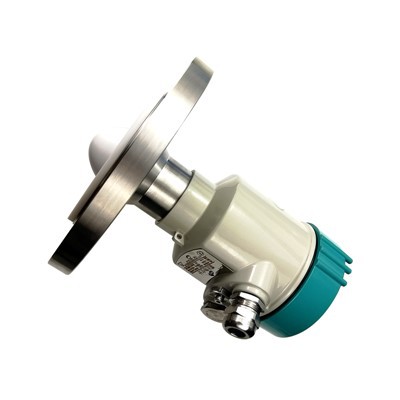 Radar measuring instrument for measuring liquid level in a large range of 60 meters